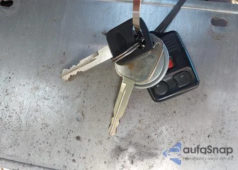 2001 Ford F-150 Lariat/Xl/Xlt z USA, uszkodzony, nr VIN 1FTRX17L61NB44083